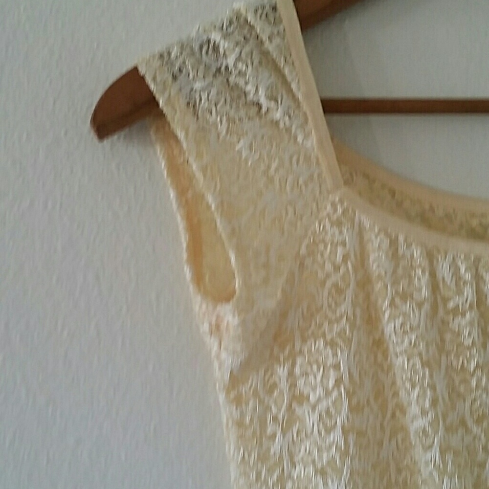 Blouse - Picture 4 of 8